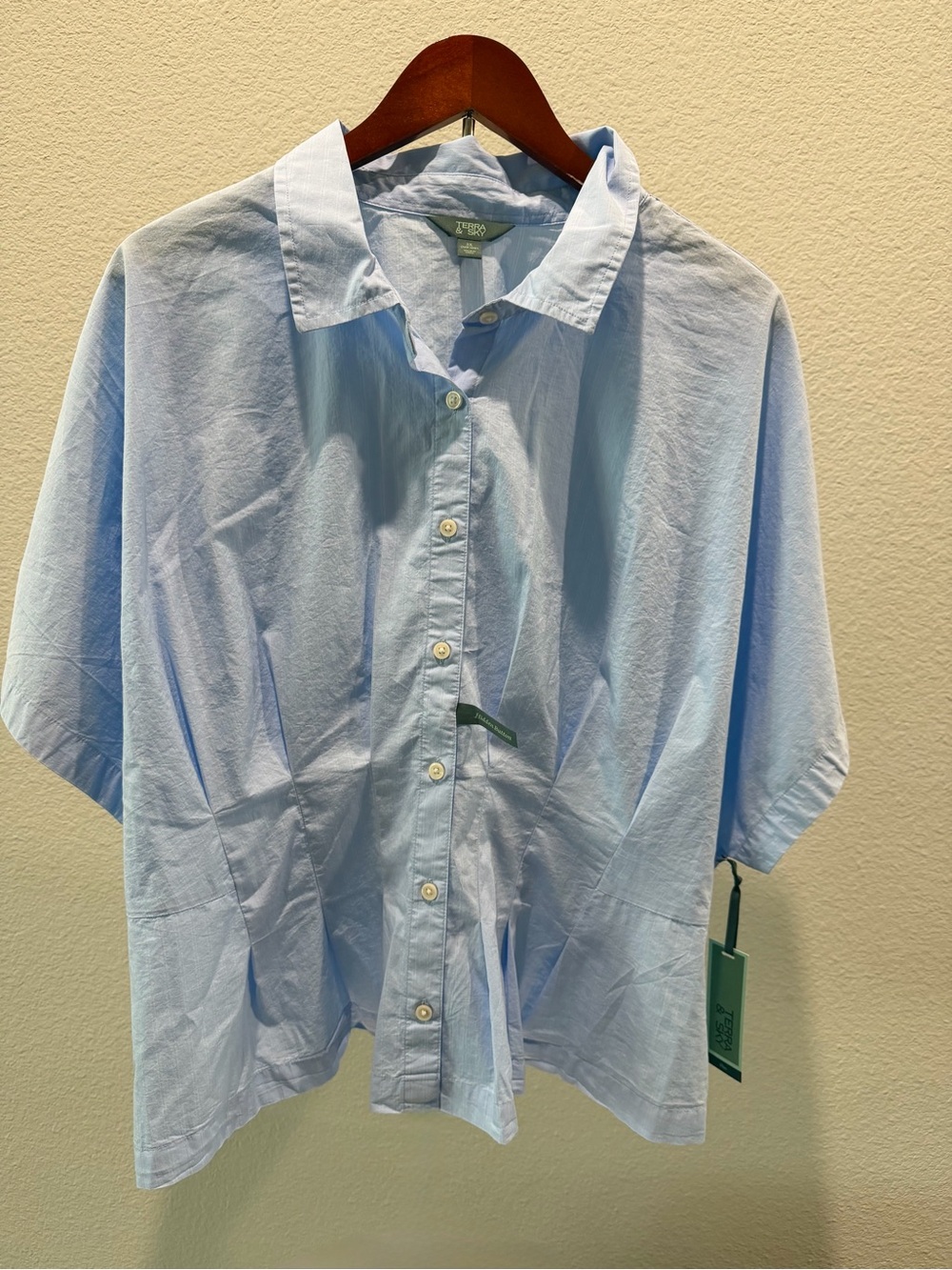 NWT Terra & Sky 3X 24W 26W Fit and Flare Blouse Button Up Striped Polished Blue